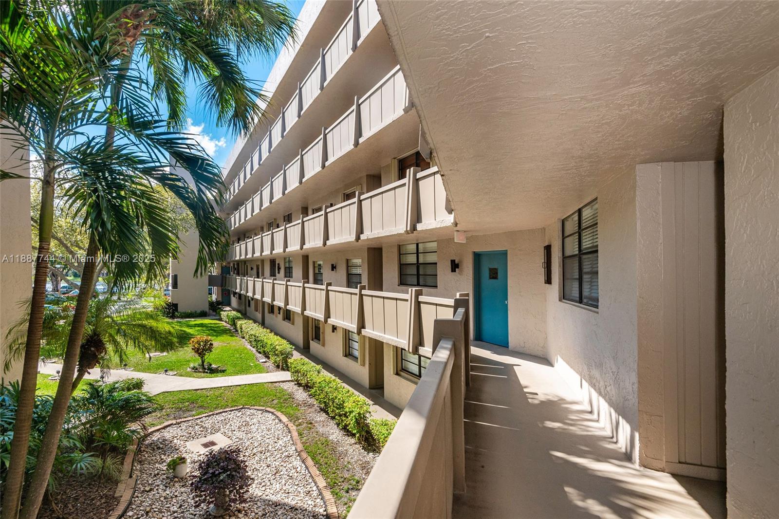 COLONY POINT 3 CONDO - Residential