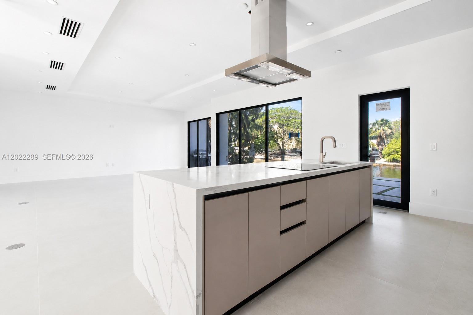 SUN GARDENS FIRST ADD - Residential