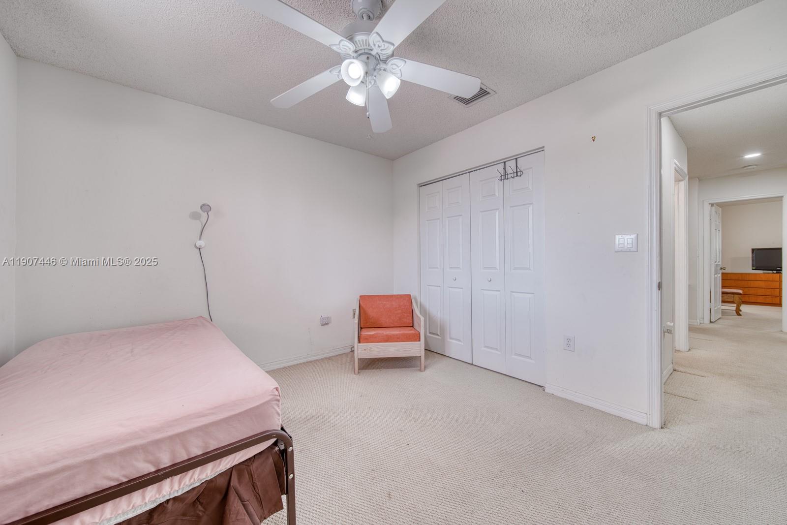 CONTINENTAL HOMES TOWNHOU - Residential