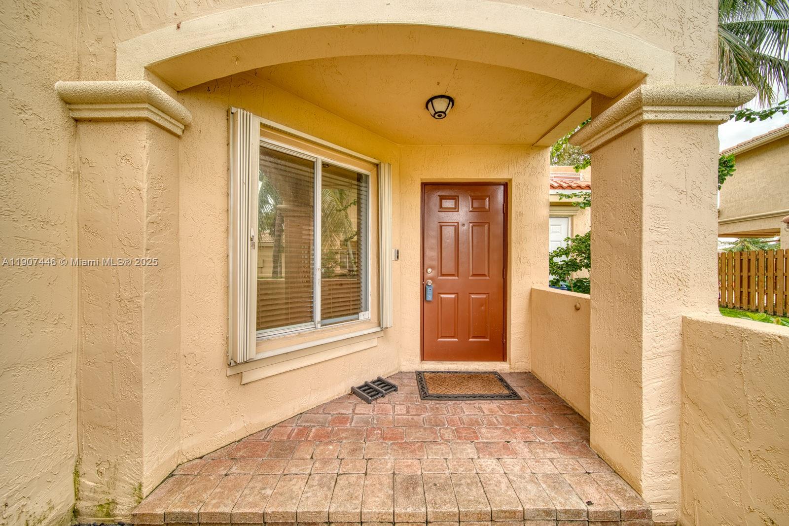 CONTINENTAL HOMES TOWNHOU - Residential