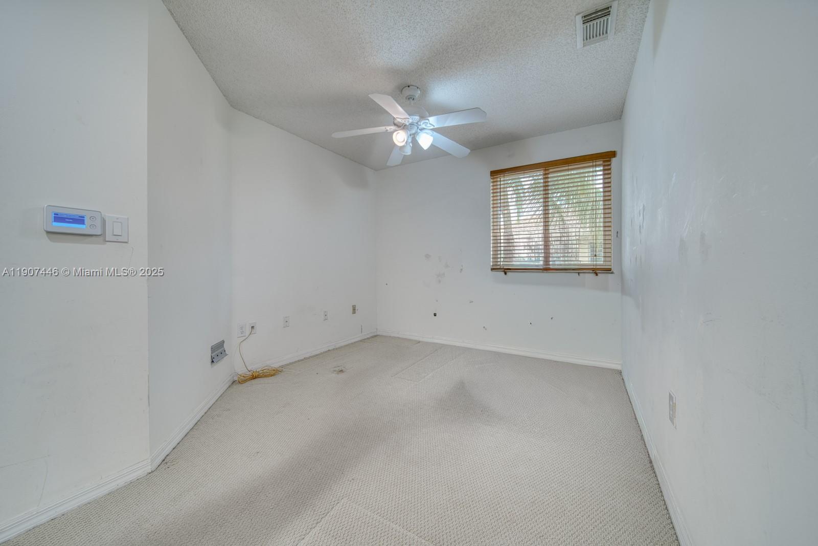 CONTINENTAL HOMES TOWNHOU - Residential