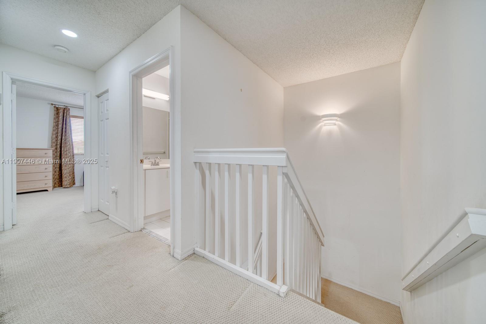 CONTINENTAL HOMES TOWNHOU - Residential