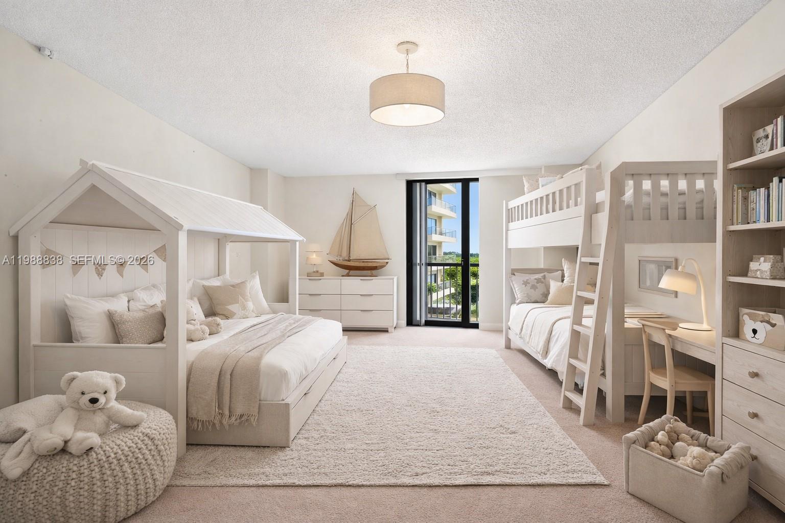 TURNBERRY ISLE SOUTH COND - Residential