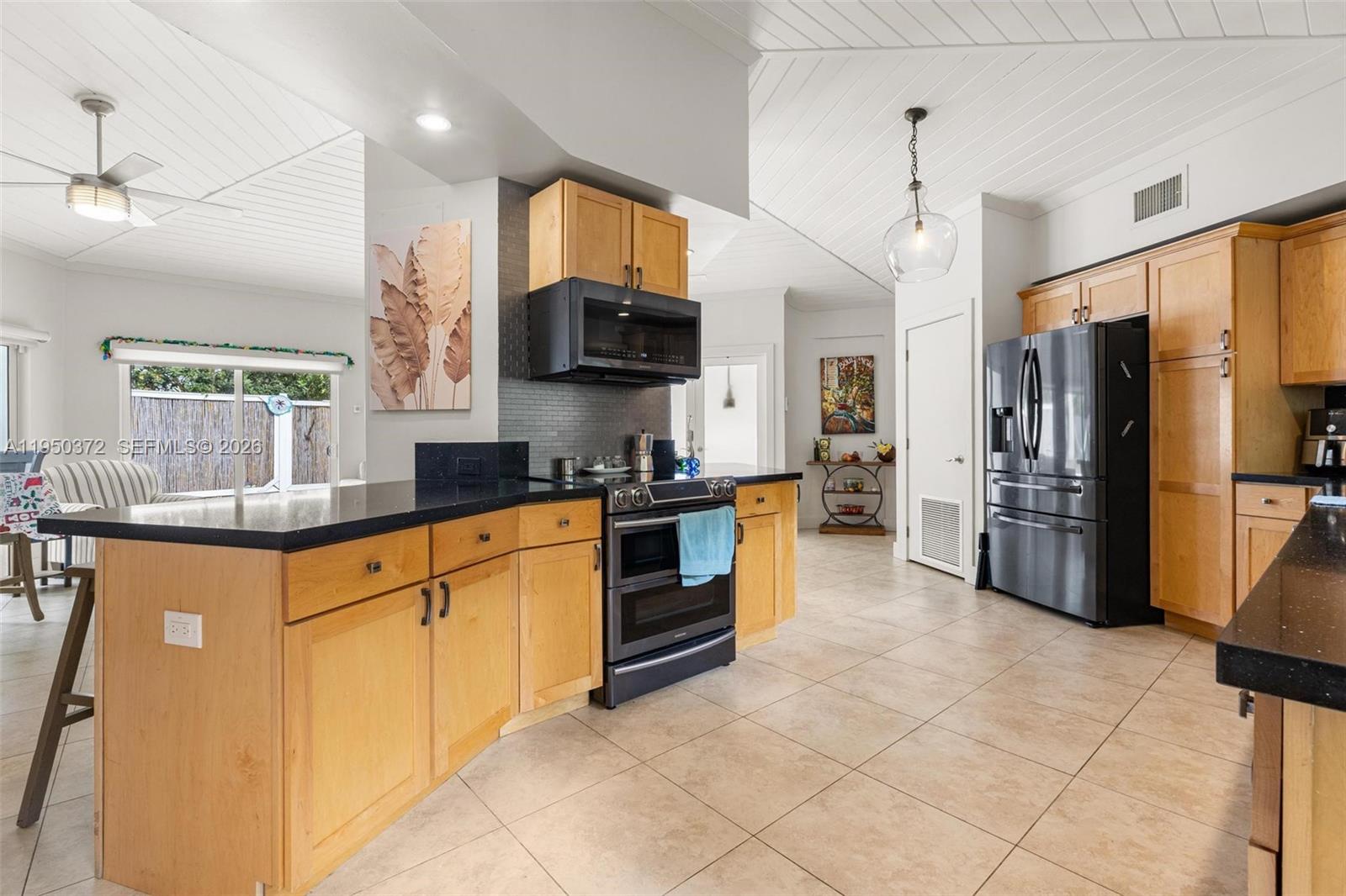 INDIAN HARBOR - Residential