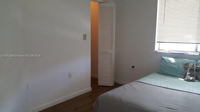 STERLING VILLAGES - Residential