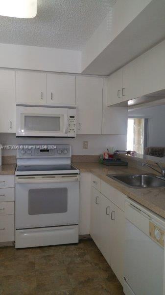 STERLING VILLAGES - Residential