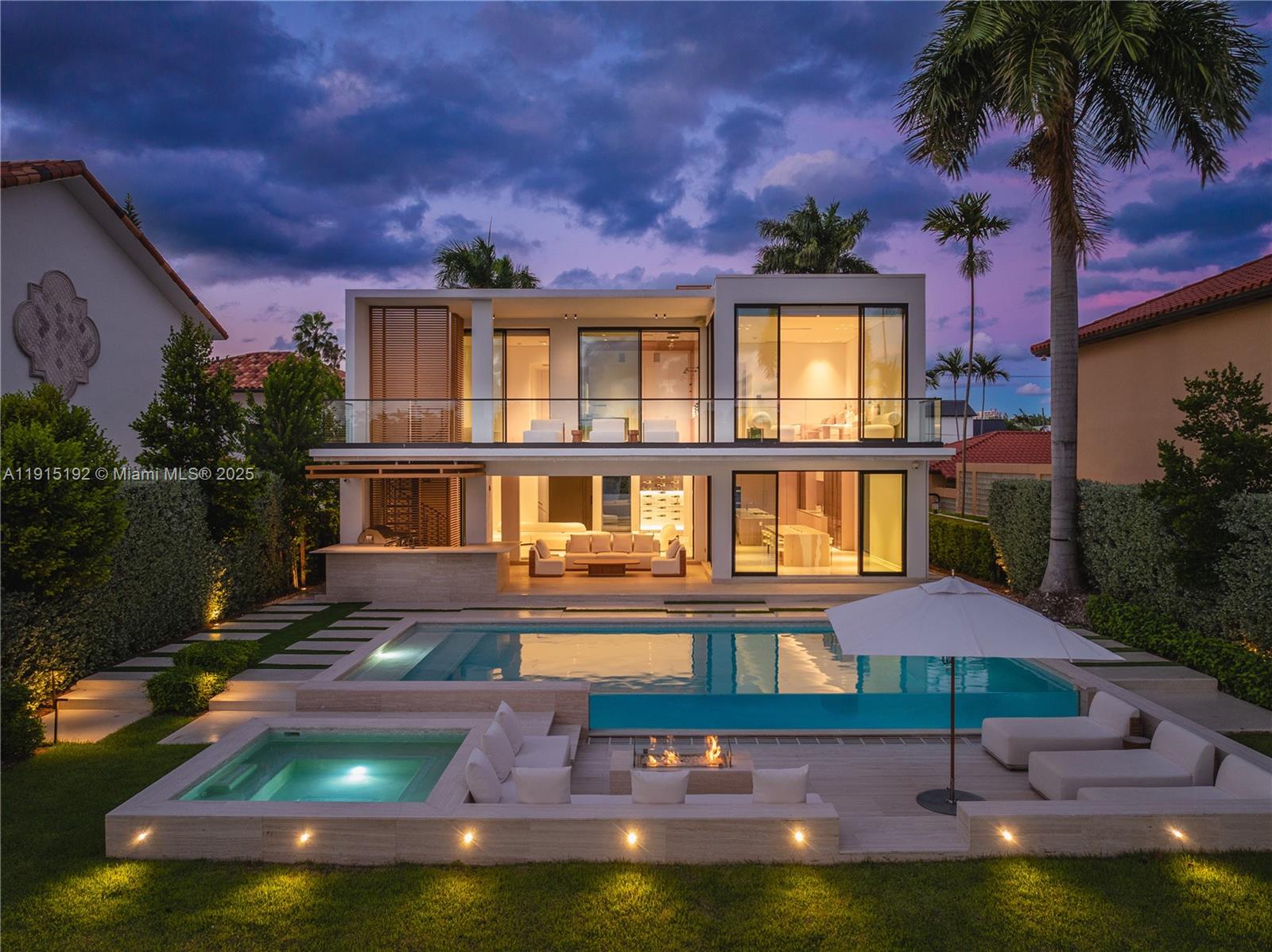 HIBISCUS ISLAND - Residential