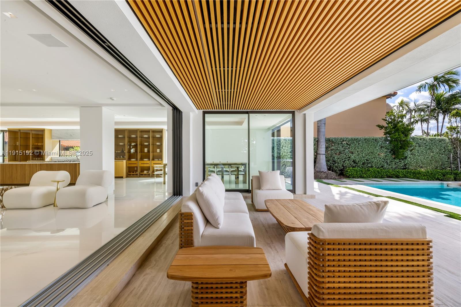 HIBISCUS ISLAND - Residential