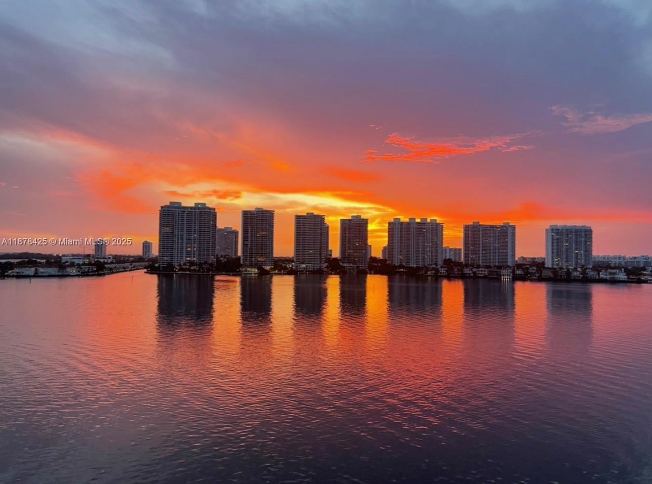 BAY COUNTRY CLUB CONDO - Residential
