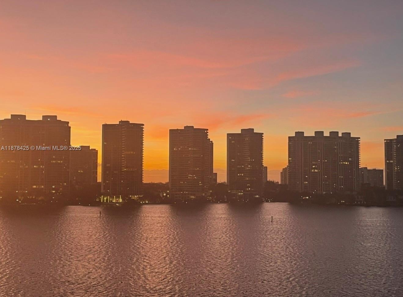 BAY COUNTRY CLUB CONDO - Residential