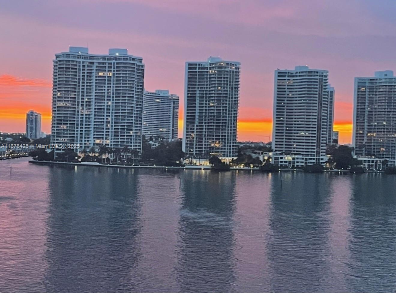 BAY COUNTRY CLUB CONDO - Residential