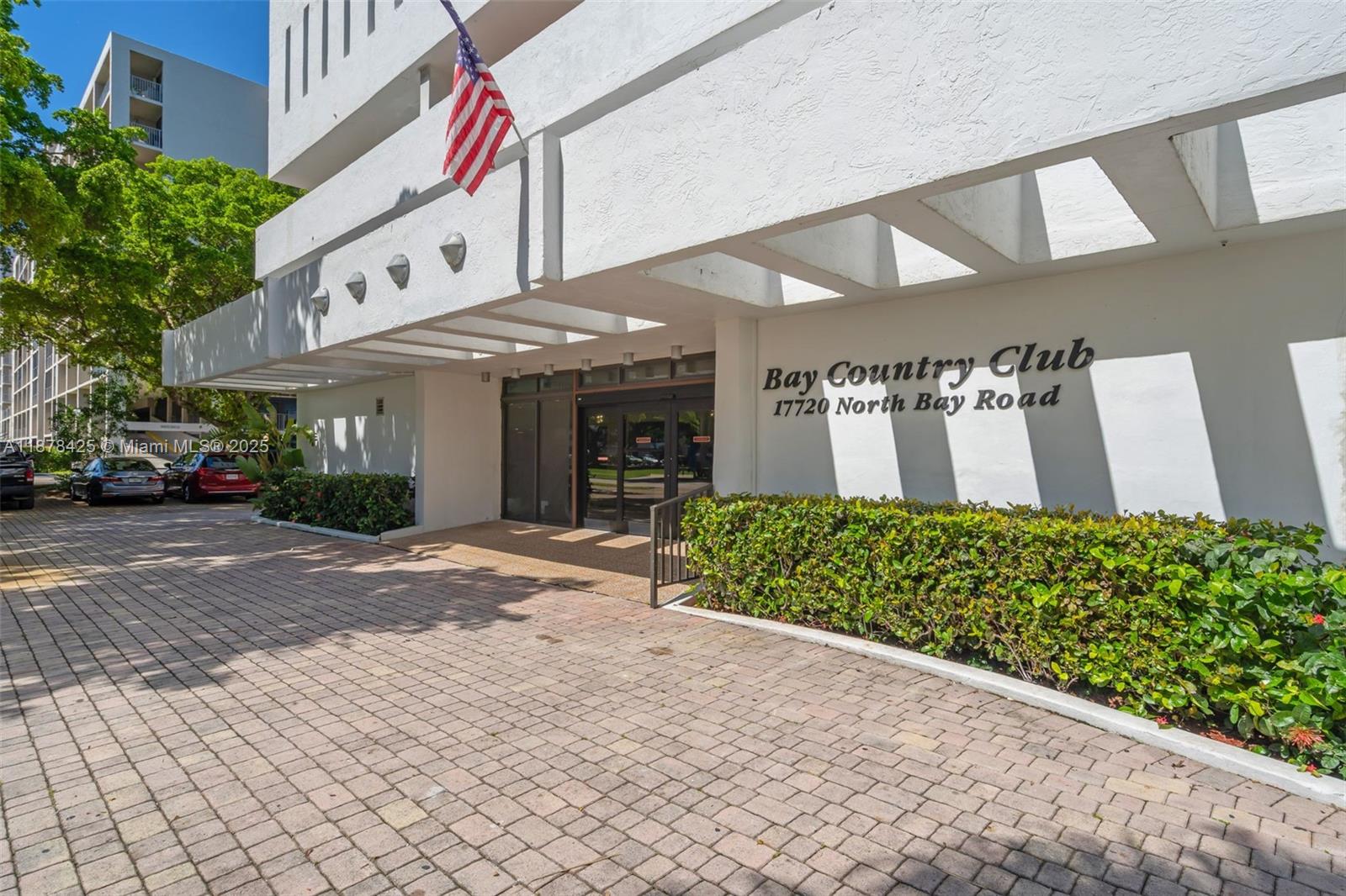 BAY COUNTRY CLUB CONDO - Residential