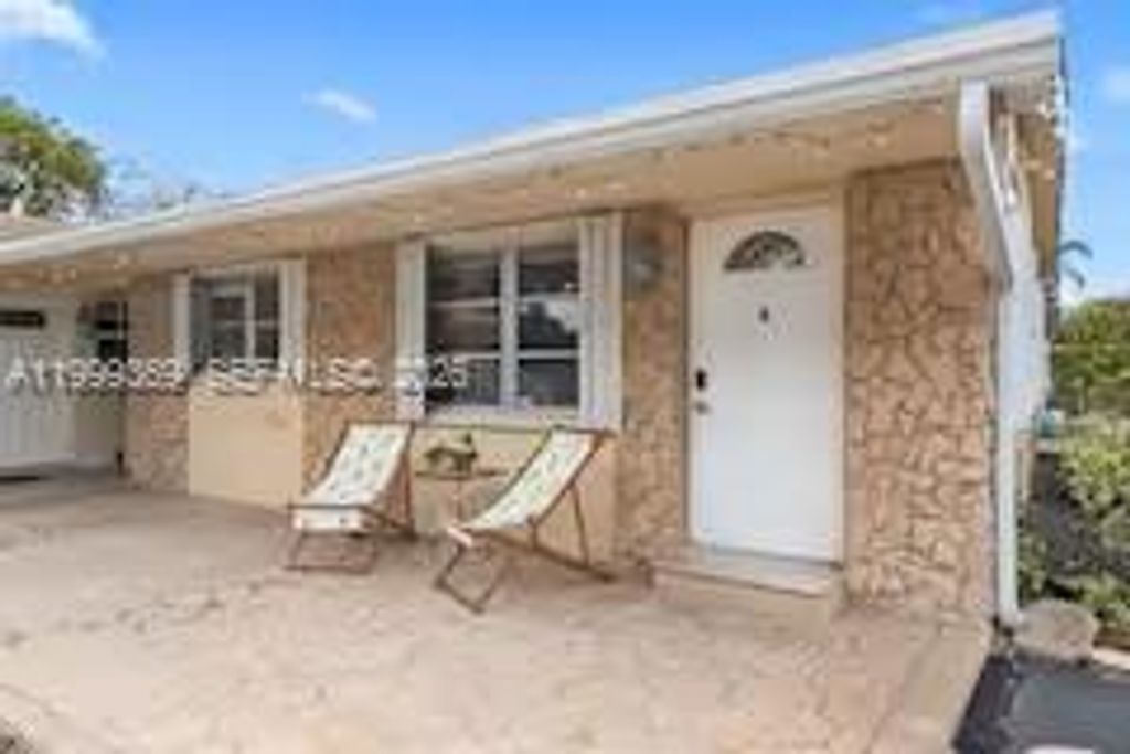 Photo of 108 SE 4th Ter #A, Dania Beach, FL 33004 (MLS # A11999369)