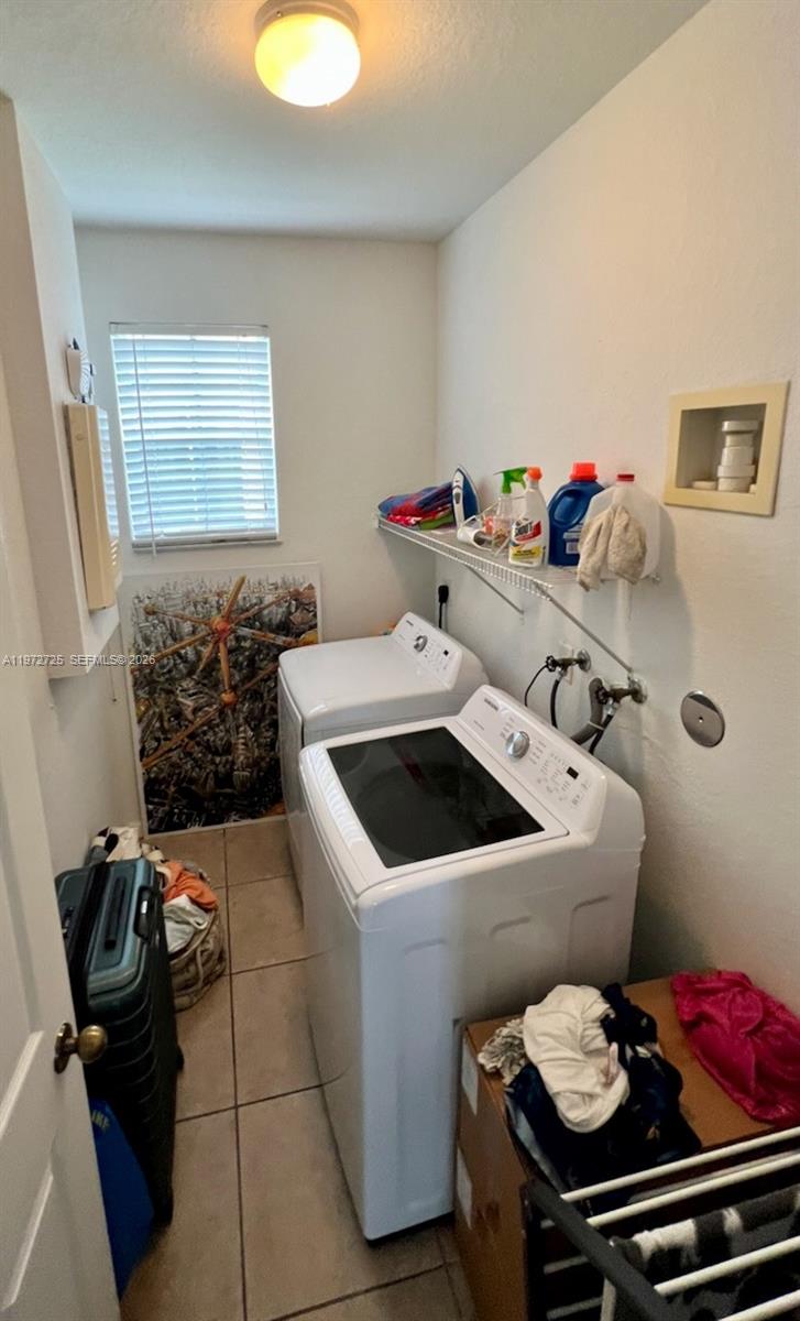 SECTOR 2-PARCELS 17 18 19 - Residential