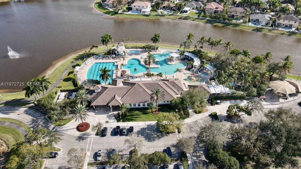 SECTOR 2-PARCELS 17 18 19 - Residential