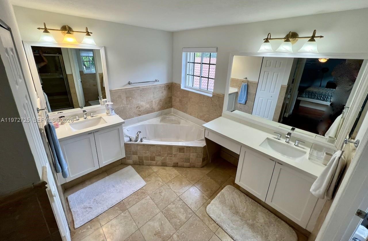 SECTOR 2-PARCELS 17 18 19 - Residential