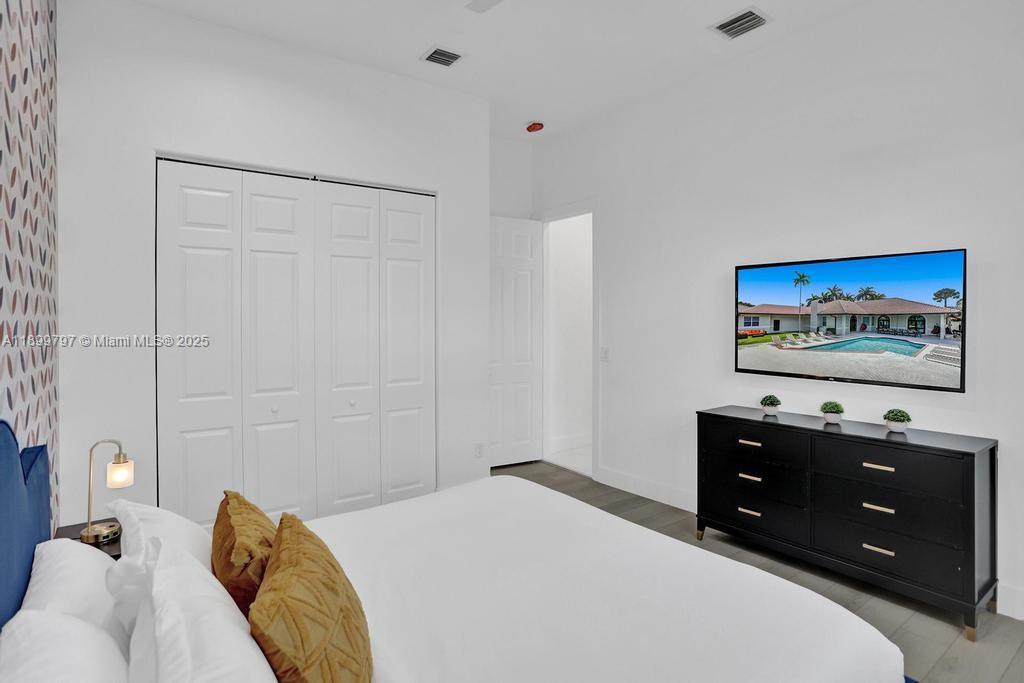 MECUDA ESTATES - Residential Lease