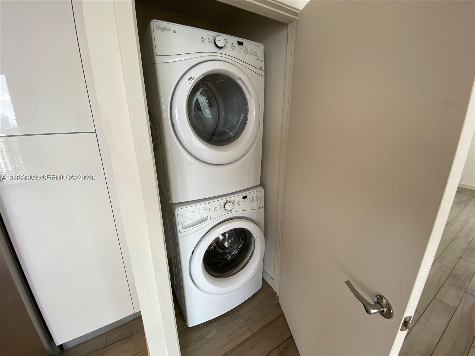 NINE AT MARY BRICKELL VILL - Residential