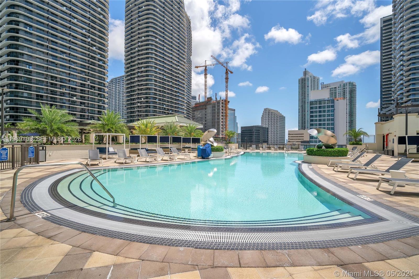 NINE AT MARY BRICKELL VILL - Residential