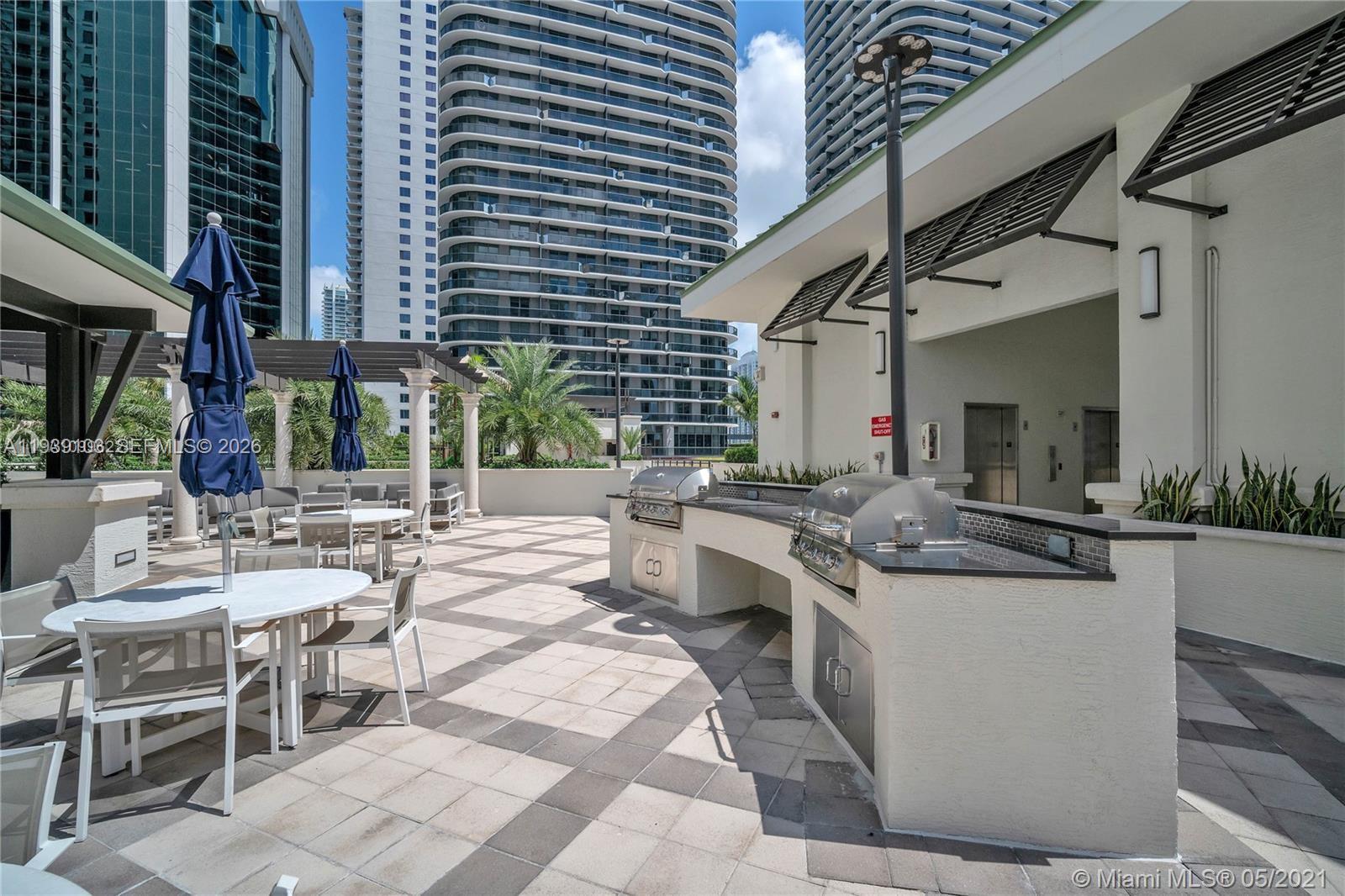 NINE AT MARY BRICKELL VILL - Residential