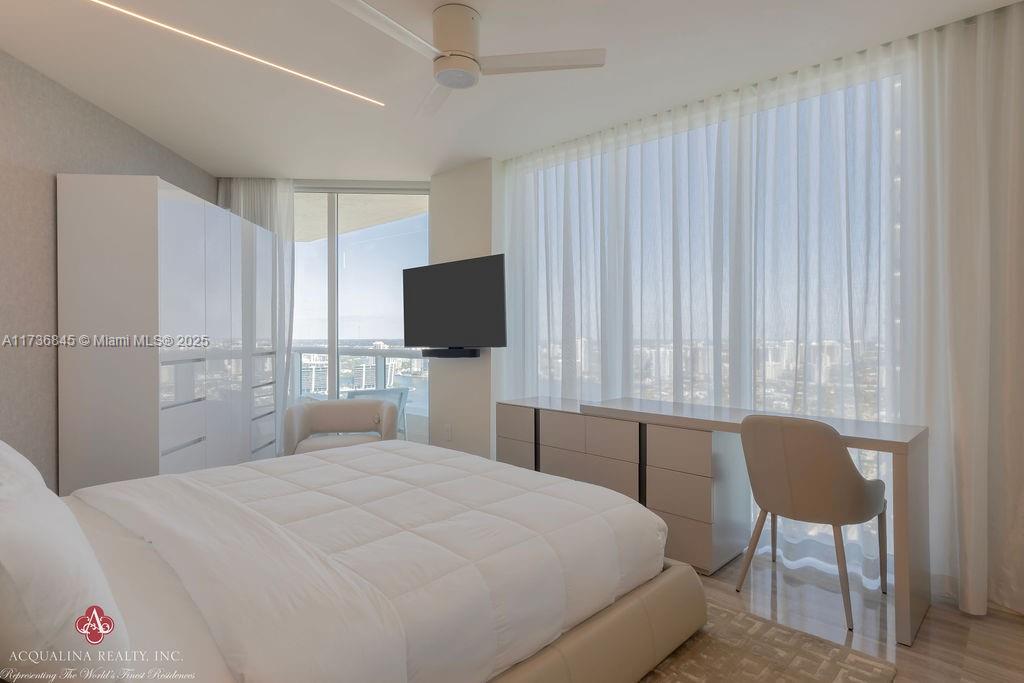 ACQUALINA OCEAN RESIDENCES - Residential