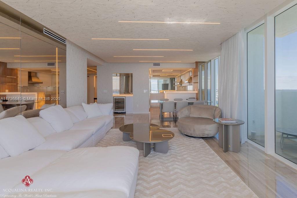 17875 Collins Ave 4101