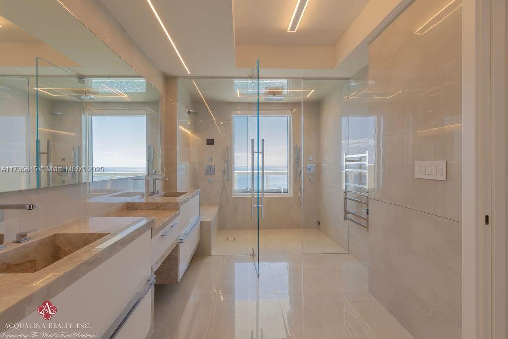 ACQUALINA OCEAN RESIDENCES - Residential