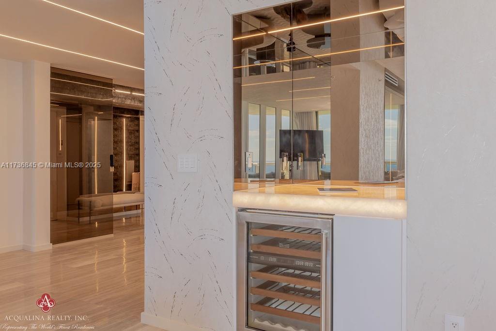 ACQUALINA OCEAN RESIDENCES - Residential