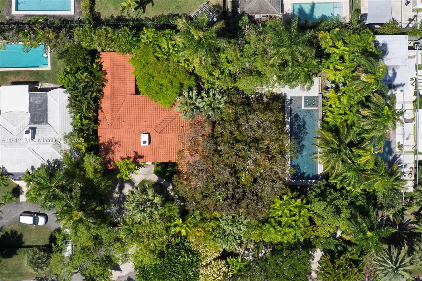 BAYSHORE PLAZA - Residential