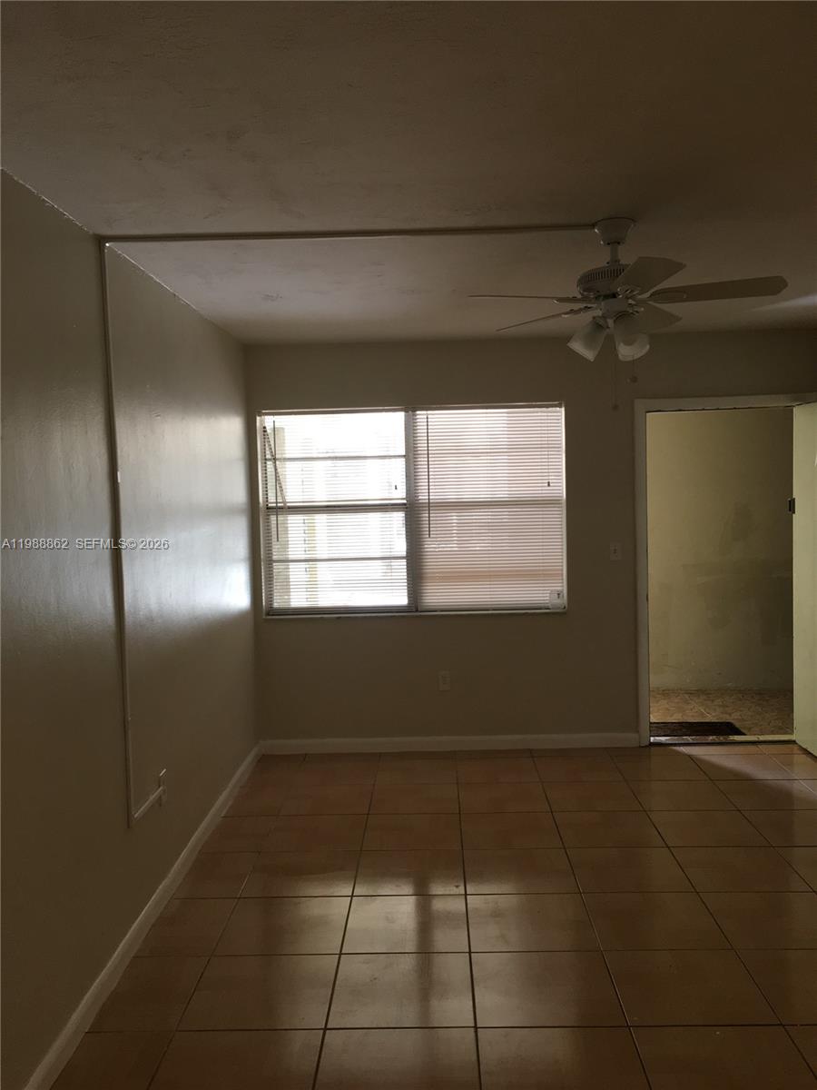 THE PALMS 51 CONDO - Residential