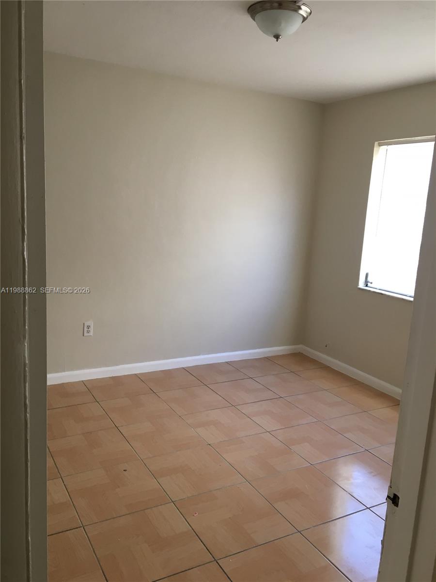 THE PALMS 51 CONDO - Residential