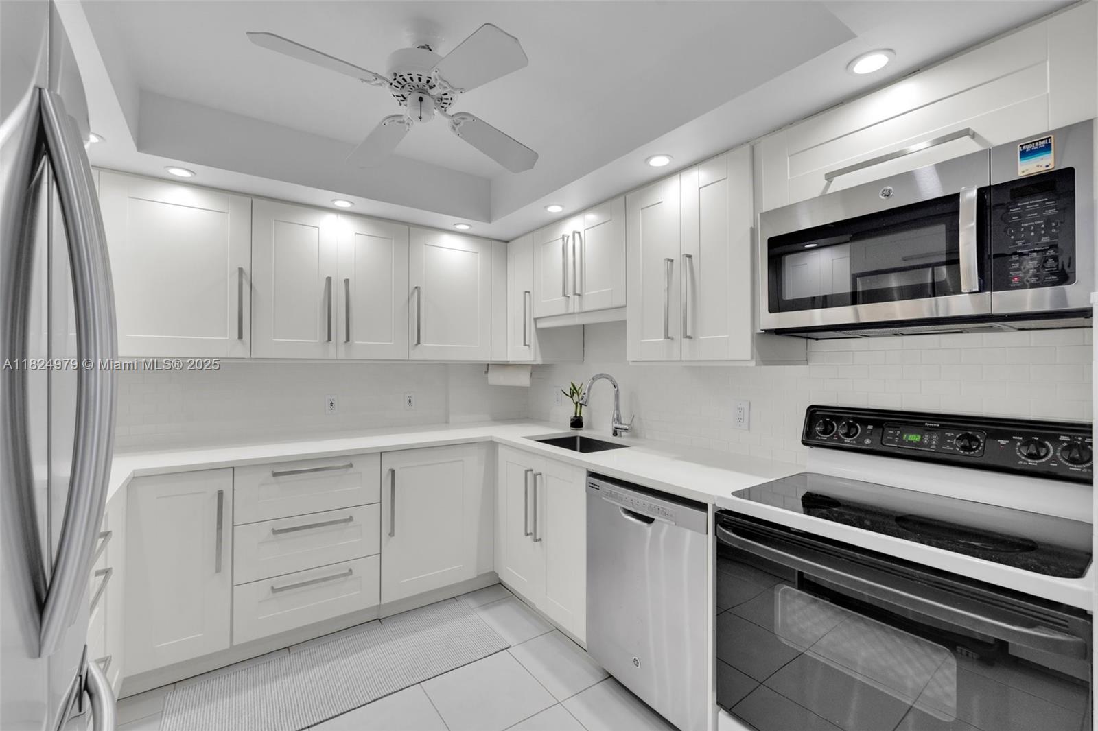 ROYAL COAST CONDO - Residential