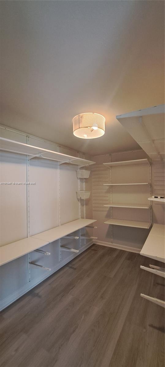 GOLDEN ISLES SEC C - Residential Lease