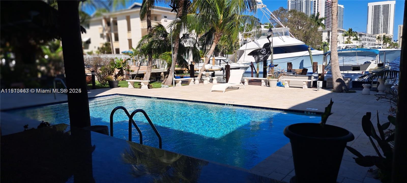 GOLDEN ISLES SEC C - Residential Lease