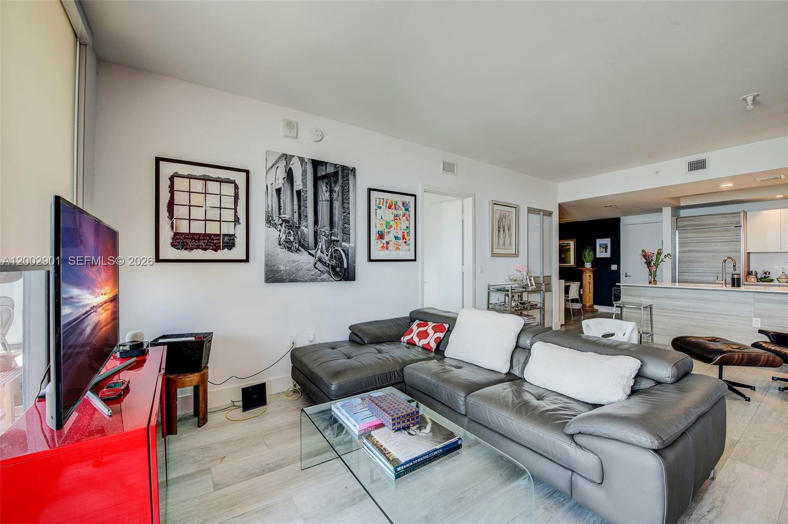 3401 MIDTOWN CONDO - Residential