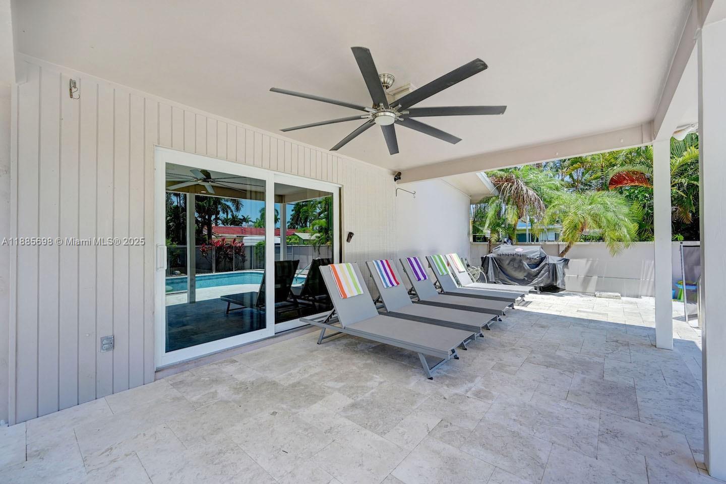 HOLLYWOOD LAKES SECTION - Residential Lease