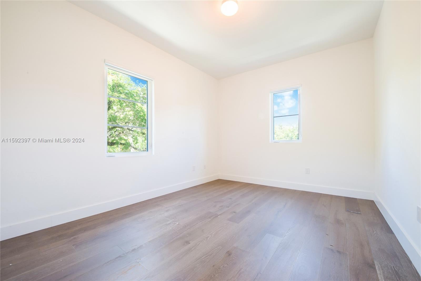 CORAL GABLES BILTMORE SEC - Residential