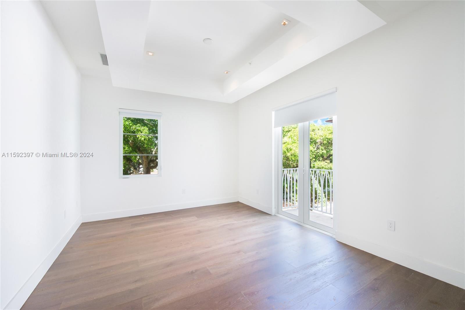 CORAL GABLES BILTMORE SEC - Residential