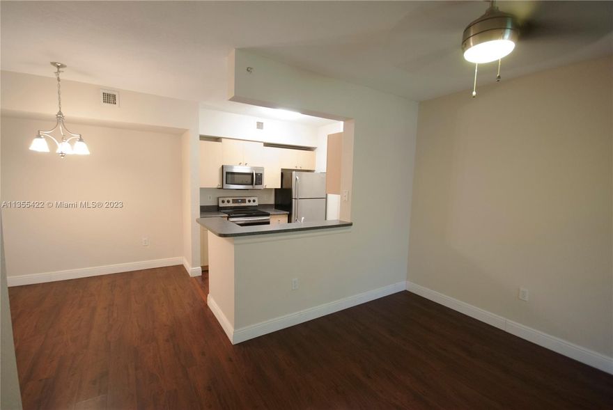Beautiful and Large 1 Bed 1 Bath Condo in Luxury Resort Community Aventine at Miramar. With waterproof Vinil Flooring, nice size living room, plenty of cabinet space in the kitchen, walk -in closet. Laundry room inside the unit with full size washer and dryer. Community includes: Fitness Center, Club House, Picnic areas with BBQ, 2 resort style pools, Tennis and Volleyball Courts, Children playground and Jogging trails on the lake. Close to shopping, school and Turnpike. Association includes water, pest control, valet trash and all amenities. No HOA approval needed for tenants.