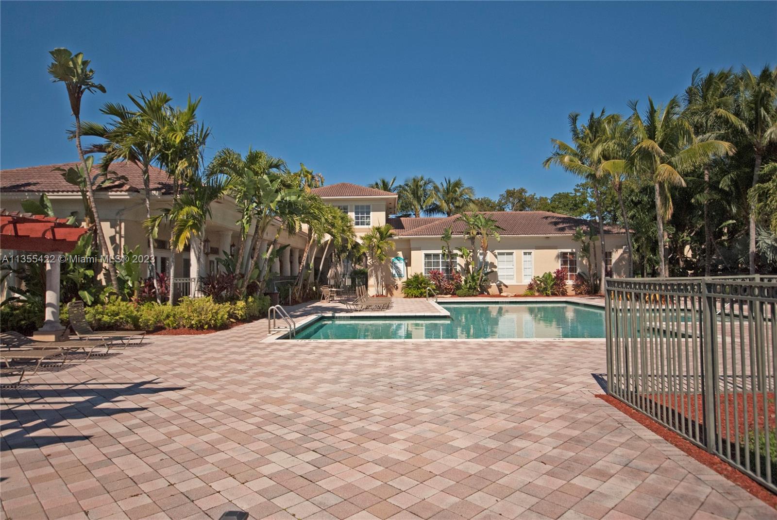 AVENTINE AT MIRAMAR CONDO - Residential Lease