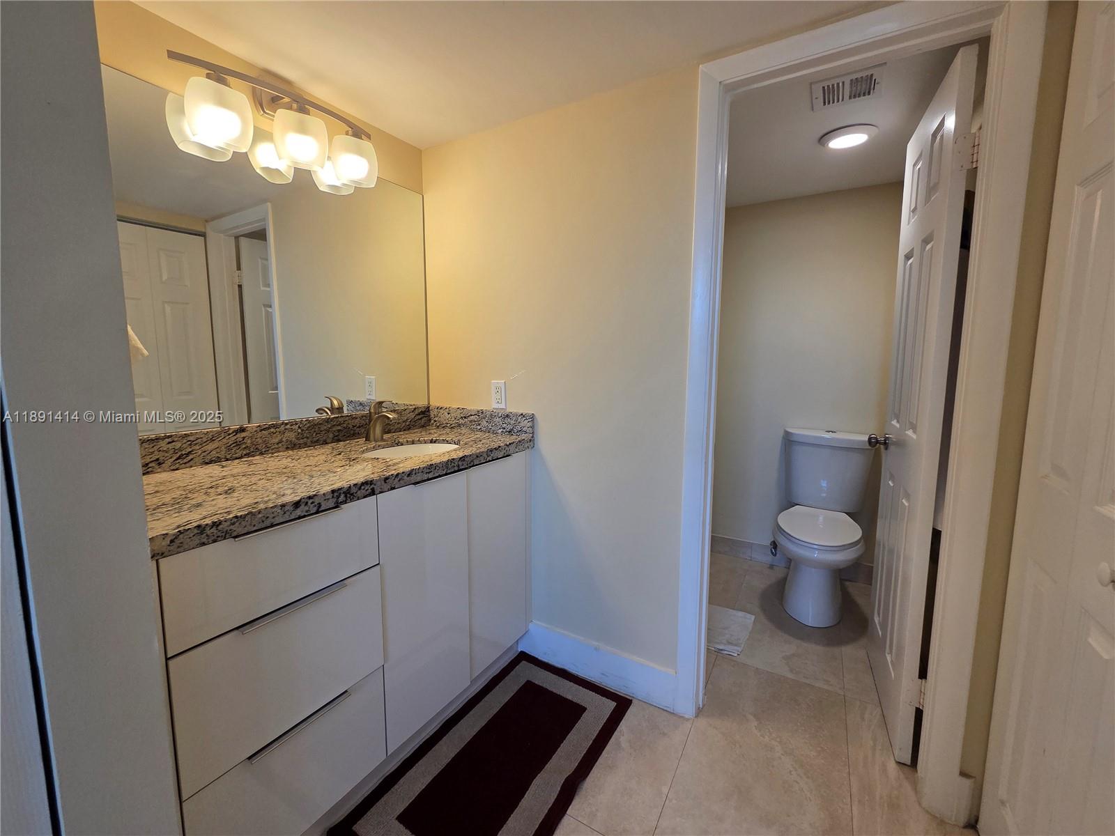 CONDO 15 OF WHITEHALL CON - Residential