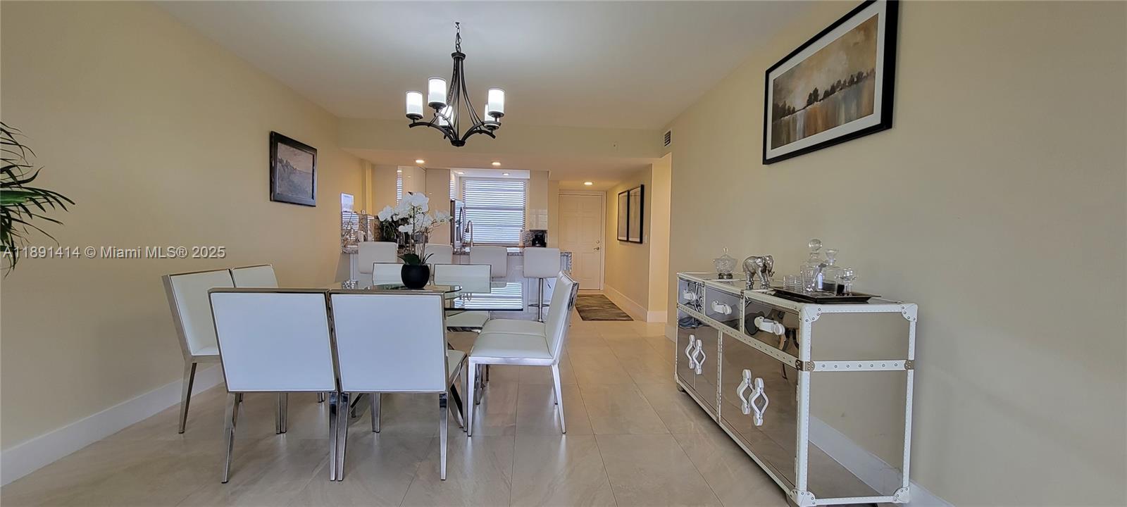 CONDO 15 OF WHITEHALL CON - Residential