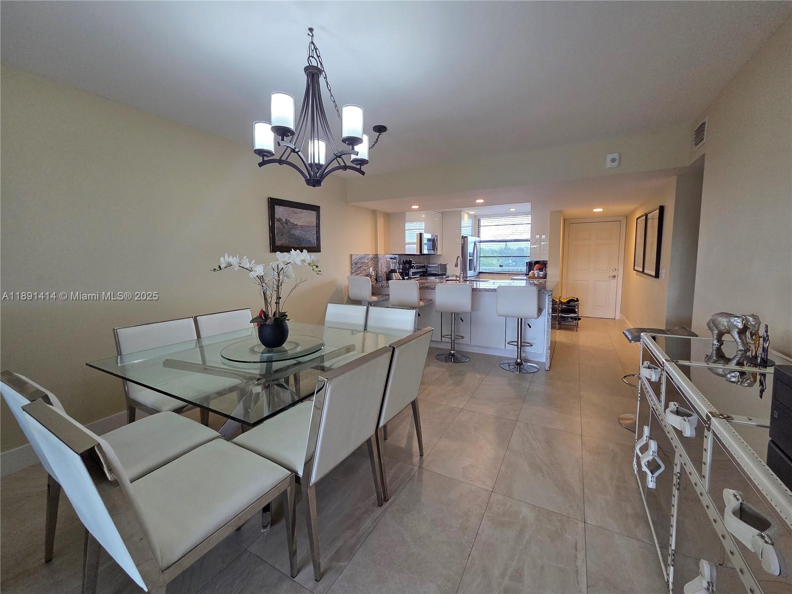 CONDO 15 OF WHITEHALL CON - Residential