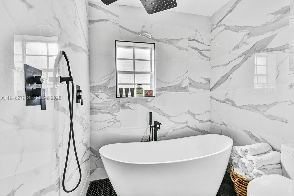 BOWMAN HEIGHTS - Residential