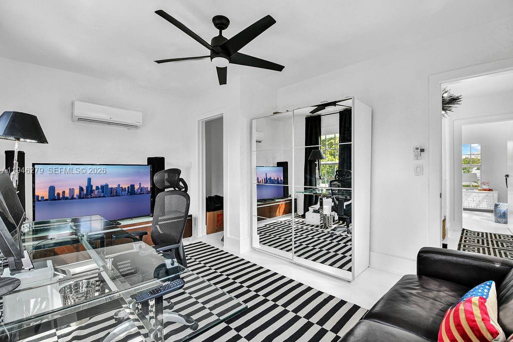 BOWMAN HEIGHTS - Residential