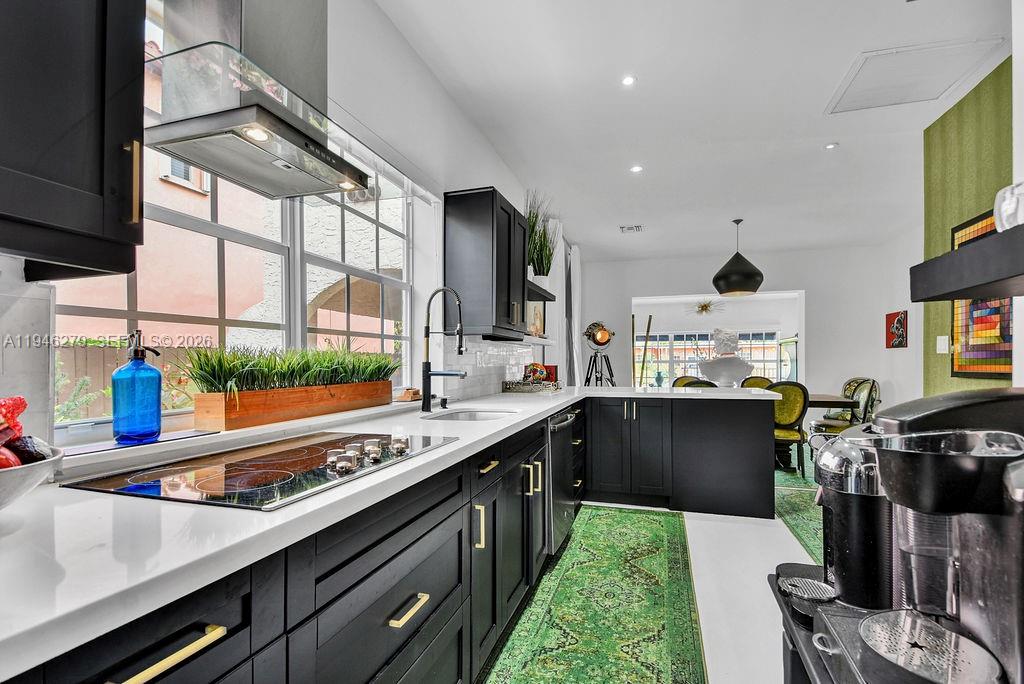 BOWMAN HEIGHTS - Residential