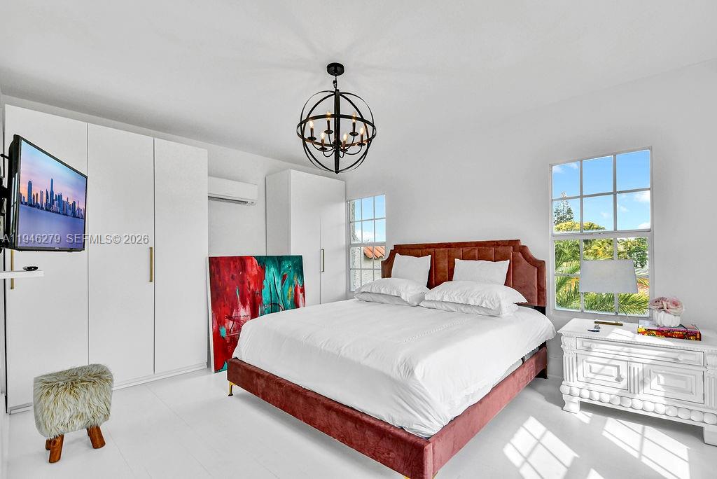 BOWMAN HEIGHTS - Residential