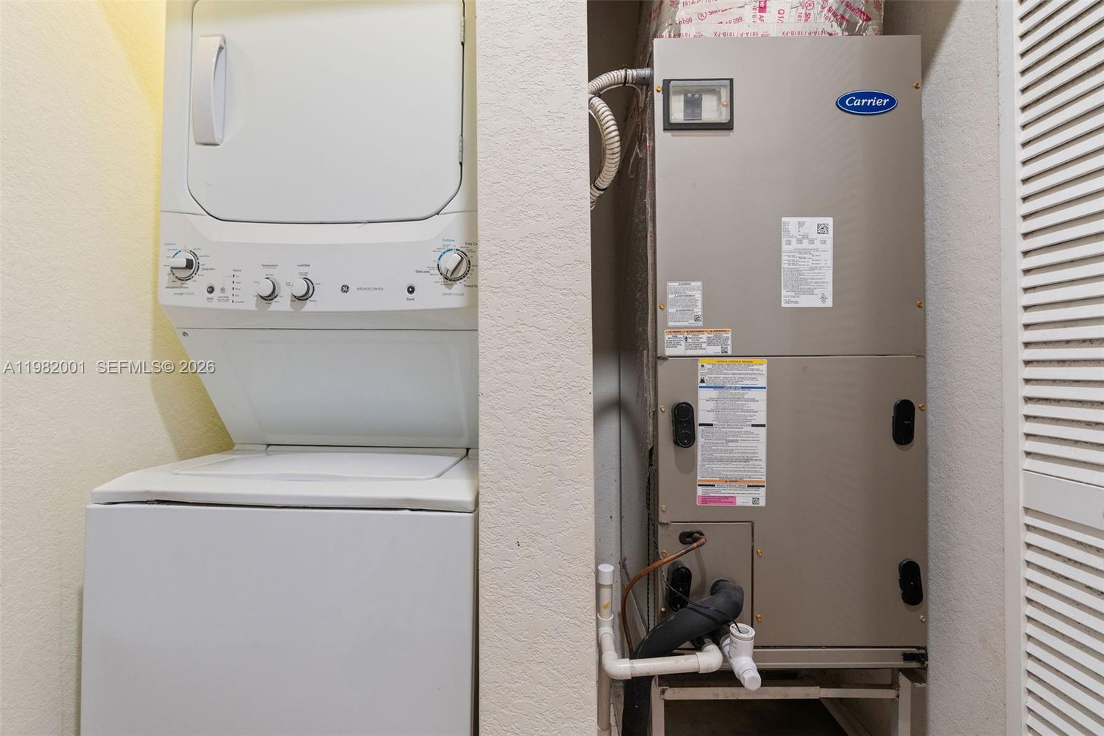 COCO PALM ESTATES - Residential