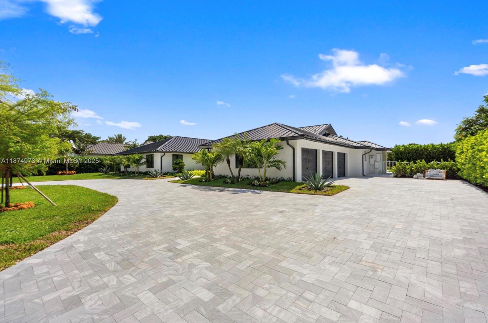 17873 W Fieldbrook Cir W