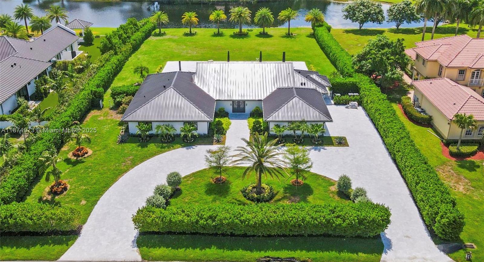 FIELDBROOK - Residential